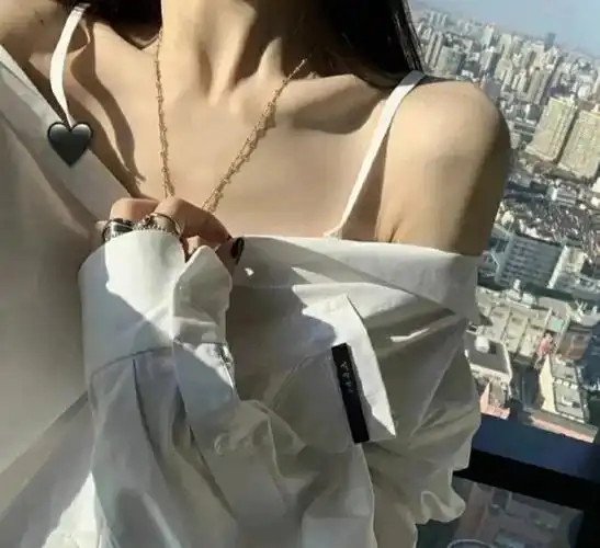 性感锁骨图爱了爱了