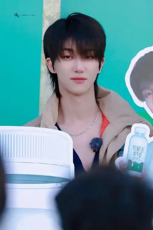 the8徐明浩超话9815#徐明浩悦鲜活品牌代言人#230426代言人来啦