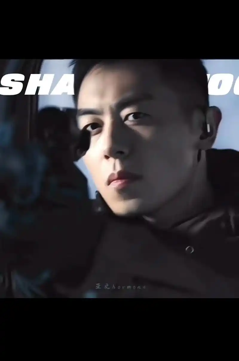 这该死的魅力,谁能拒绝得了痞帅又有实力的朱亚文#行走的荷尔蒙 - 抖