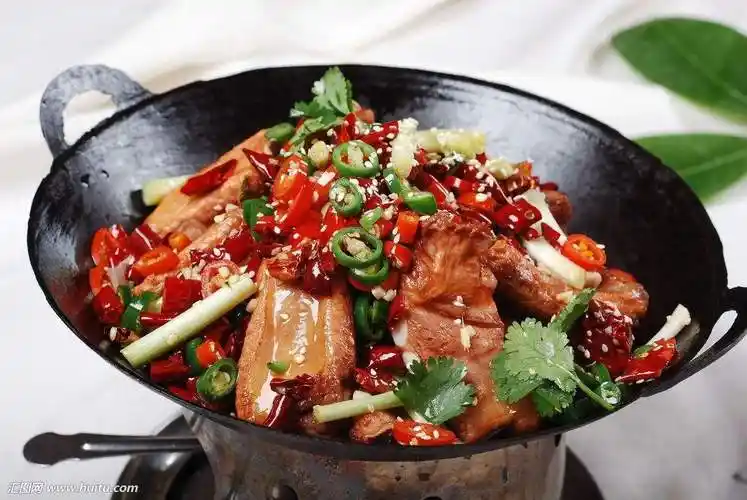 麻辣排骨暖锅的做法_麻辣排骨暖锅的做法和配料