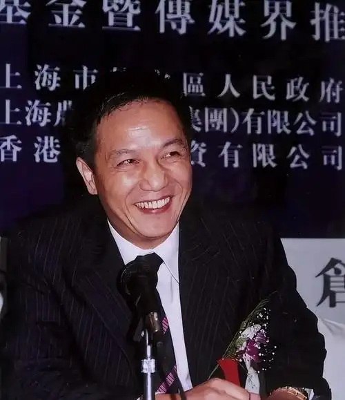 上海前首富周正毅:入狱后因太热给监狱装空调,服刑期间净赚30亿