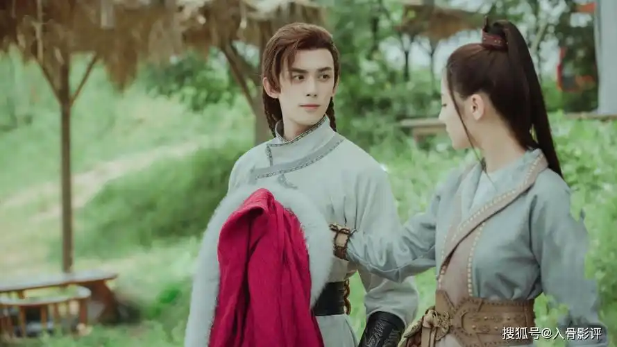 吴磊在剧中出演的是来自草原部落的阿史那隼,剧中李长歌和阿史那隼