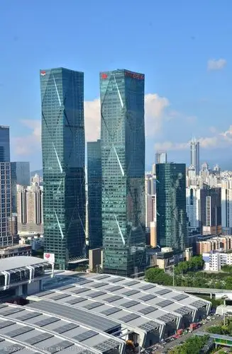 深圳卓越皇岗世纪中心图片