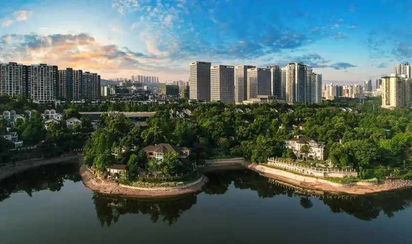 城市名片龙湖地产