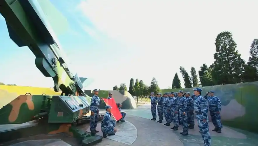 中部战区空军某基地备受关注