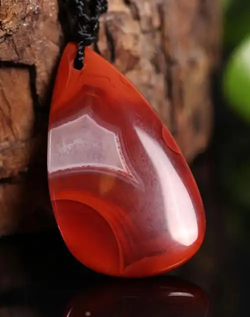 南红火焰纹理吊坠