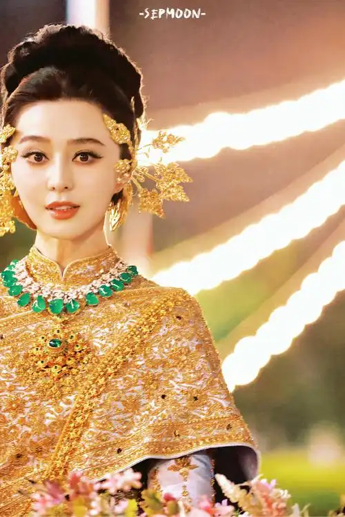 「夜幕降临  恭迎美神」    待编辑    @范冰冰  @范冰冰工作室