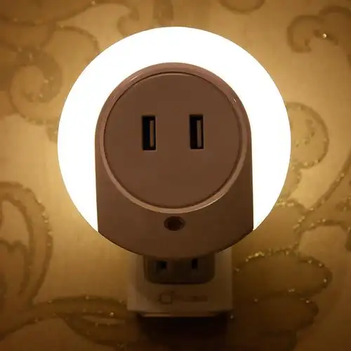 郎美科创意插电插座小夜灯光控led节能灯双usb卧室床头夜光灯