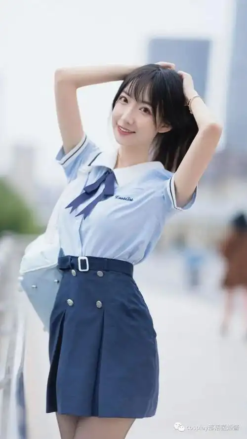 jk少女:这么冷的天,辛苦小姐姐了