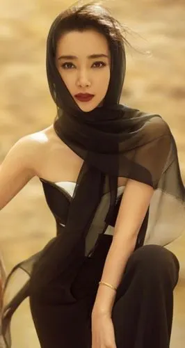 一个成熟优雅的气质女演员——李冰冰