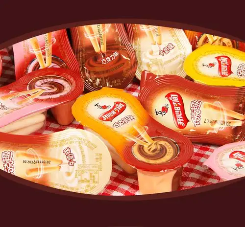 喜之郎开心时间巧克趣30g夹心饼干巧克力蘸酱儿童休闲怀旧小零食