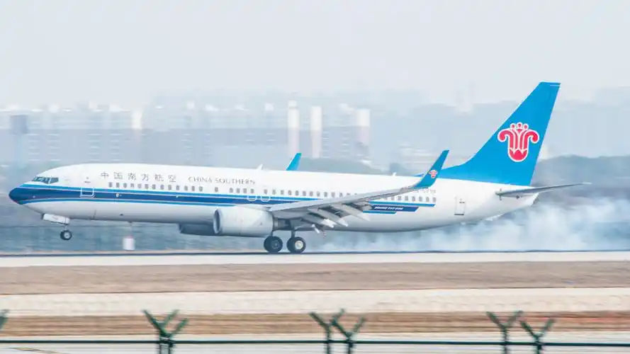 南方航空b737-800