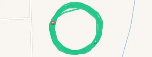 天气冷了~小区的广场就我一个人在坚持跑步~转圈圈结束~燃脂跑六公里~