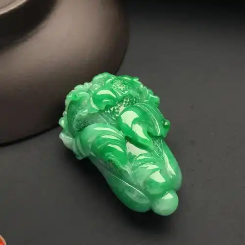 台北翡翠白菜图片欣赏 它虽简单却可以寄托人们美好的祝福