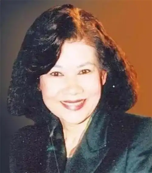 传奇女子吕燕妮:不一般的人生之路