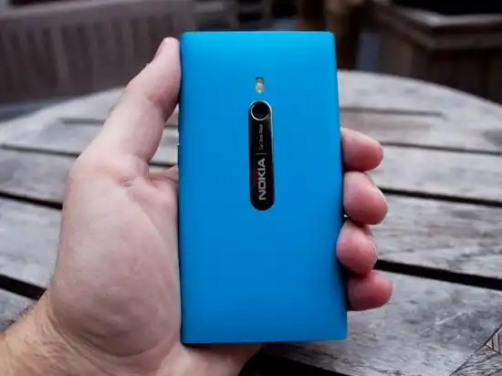 诺基亚lumia 800实物图(组图)