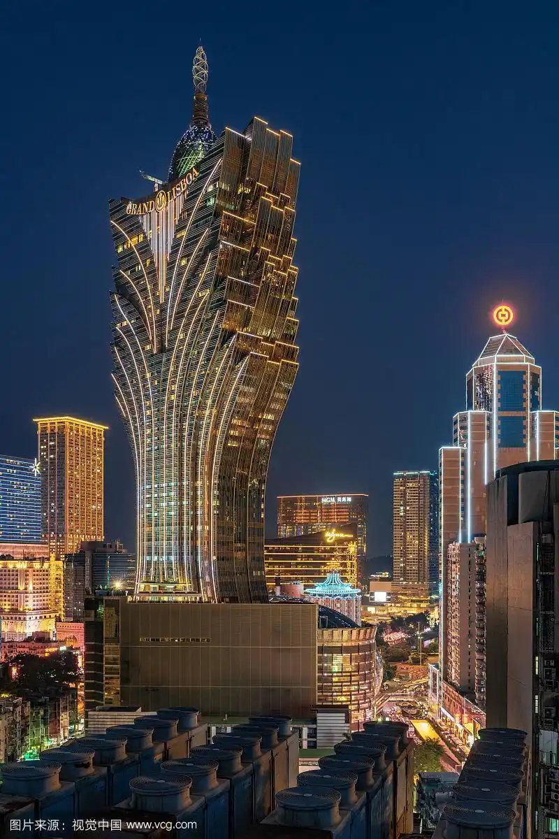澳门新葡京酒店夜景