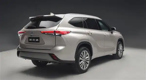 7座suv王者全新丰田汉兰达将上市混动续航超1000公里