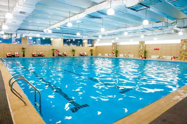 项目业主会所游泳馆实拍图