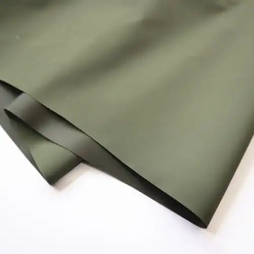 军绿色190t强防水全新料涤塔夫pvc雨衣面料箱包洗漱包面料