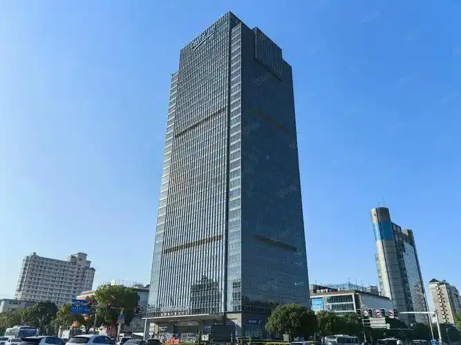 5个隔断,精装配家具,上海闵行莘庄南广场闵行凯德龙之梦(办公)写字楼