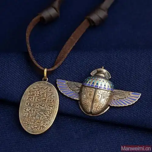 月亮骑士圣甲虫罗盘(moon knight scarab compass)饰品然而,圣甲虫