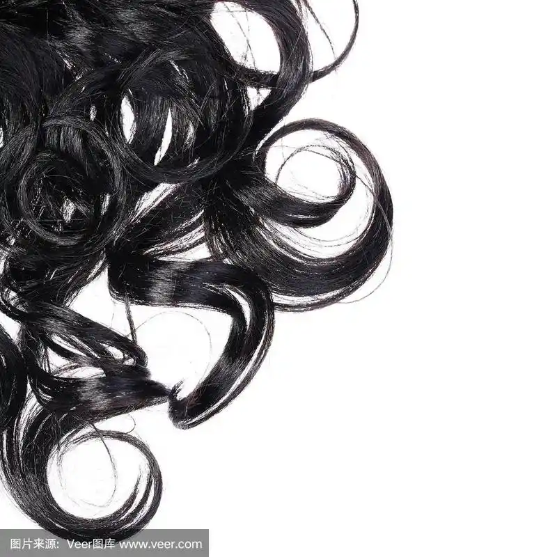 卷曲的黑发孤立在白色.浅黑肤色的女人