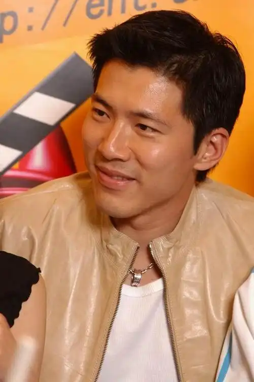 黄少祺(中国男演员)_尚可名片