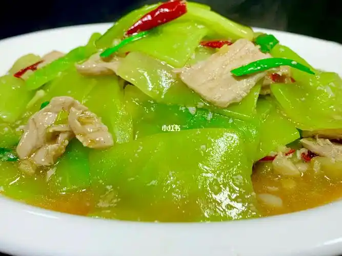 莴笋炒肉片切记不要焯水或者直接下锅炒教