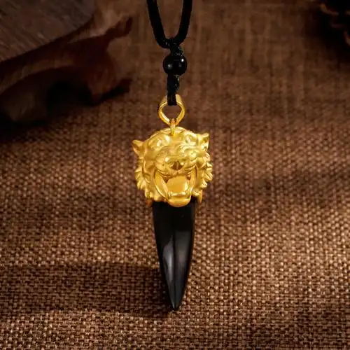 gzuan古钻珠宝霸气虎头黄金足金3d硬金黑玛瑙虎牙造型男款吊坠yjd0043