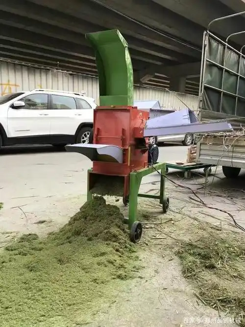 小型铡草粉碎机,安装,操作,维修简单方便,生产效率高