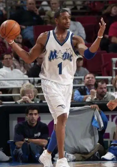 原创为何有人说麦迪身体天赋历史第一?这5张照片也许能给你答案