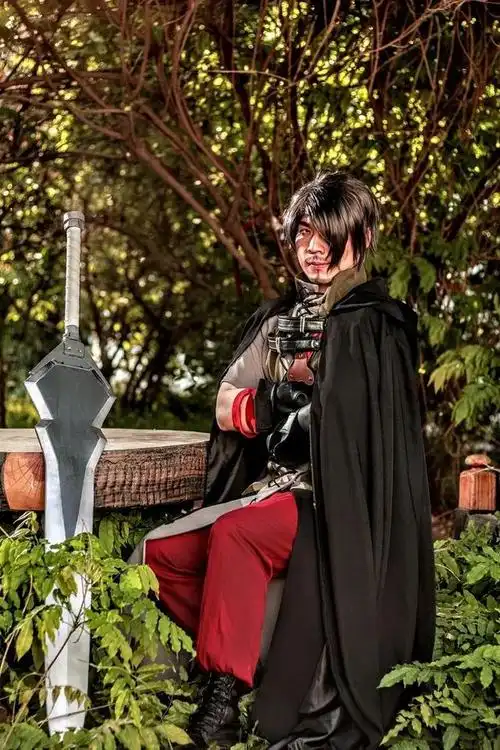 dnf:一位韩国四十岁大叔cos阿甘左的经历