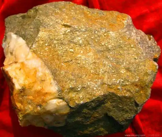 金光闪闪高含量金矿石,金矿原石,招财金,金山镇宅金摆件