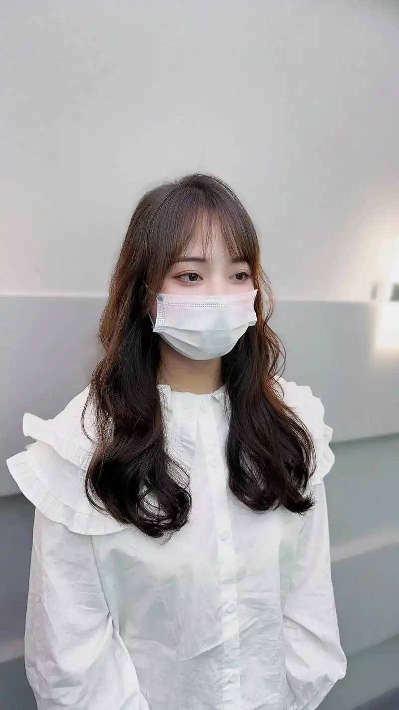 没有高级感,真实的生活色,学生实操作品#烫发 - 抖音