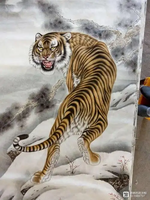 画家杨光 民间画家杨光 杨光工笔画 实力派女画家杨光