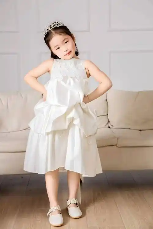 偶像组)醉美流年全国服饰文化大赛•社旗站网络宣传推广大使-张依依