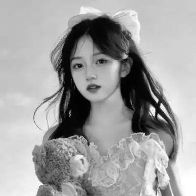 高级真人情头黑白一男一女图片