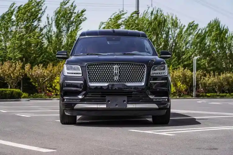 林肯领航员加长领袖一号现车最新价格