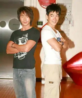 任贤齐 黄品源为演唱会彩排 大耍"长枪"[组图]