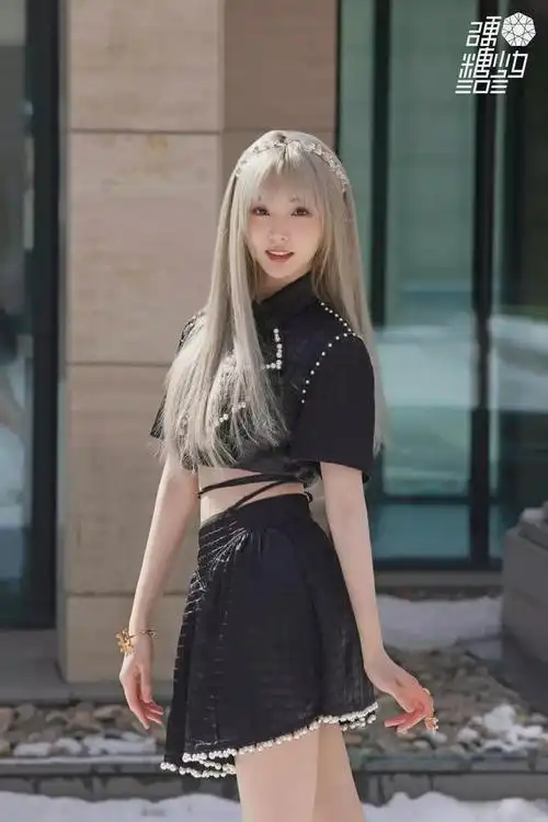 硬糖少女郑乃馨甜美写真