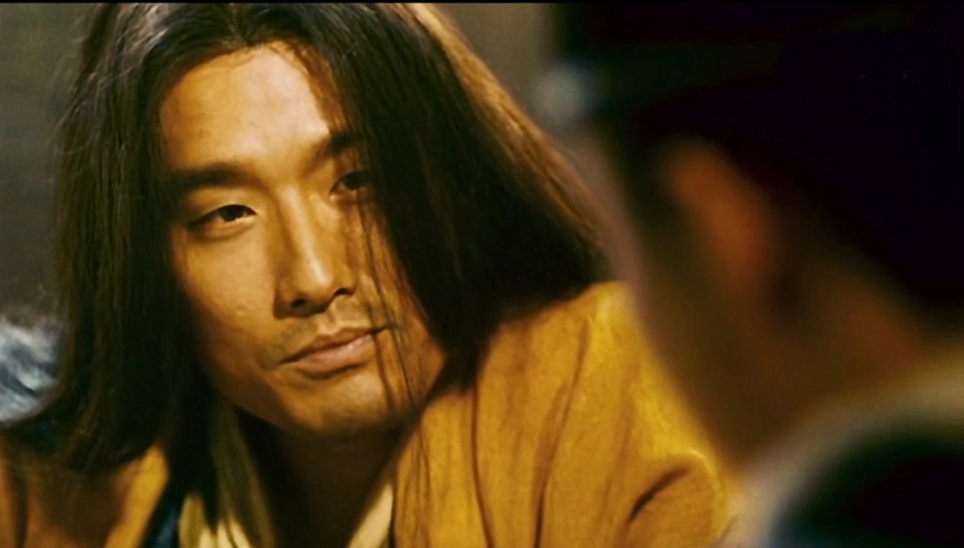 东邪西毒:旗未动,风也未吹,是人心自己在动