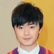 香港男歌手洪卓立帅气qq头像图片好学生大使爱猫大使