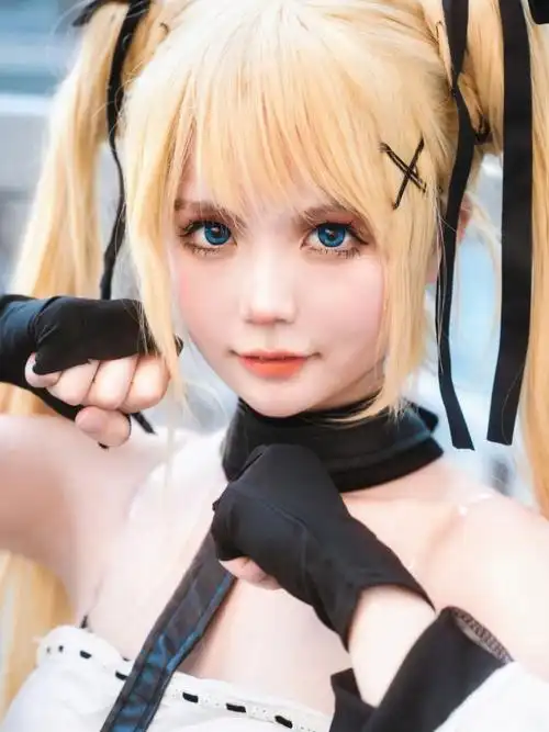 超可爱玛丽萝丝谁不喜欢金发双马尾呢