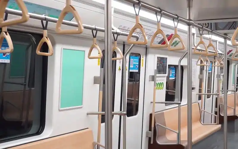 2022.01 上海轨道交通18号线随拍