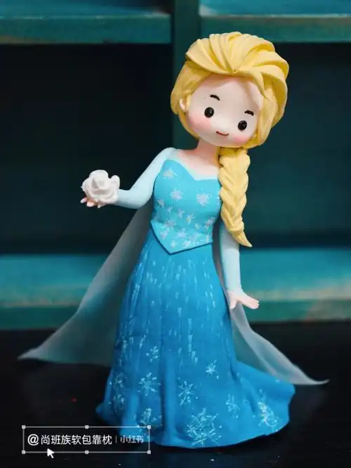 小多粘土第一次做艾莎被可爱到了