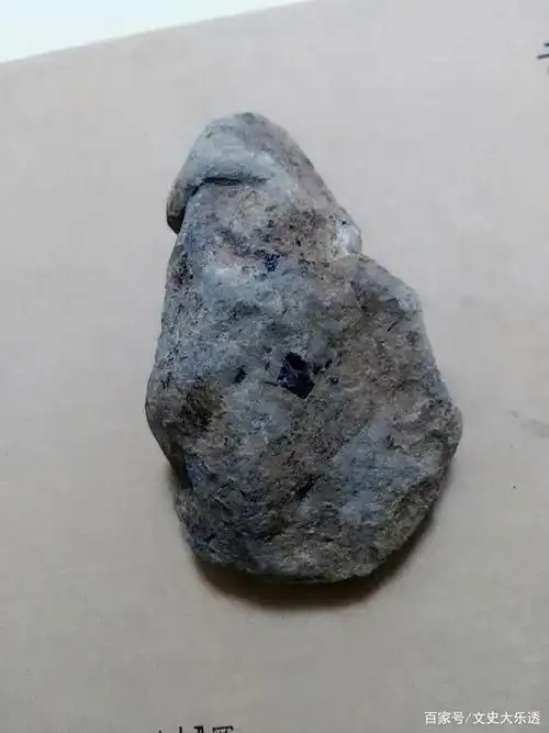 40多年前货车司机抛锚,揭开数十亿克拉储量蓝宝石矿,价值数万亿