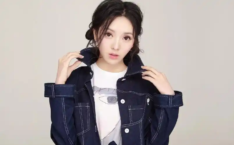 雨婷儿图片 雨婷儿唯美性感写真