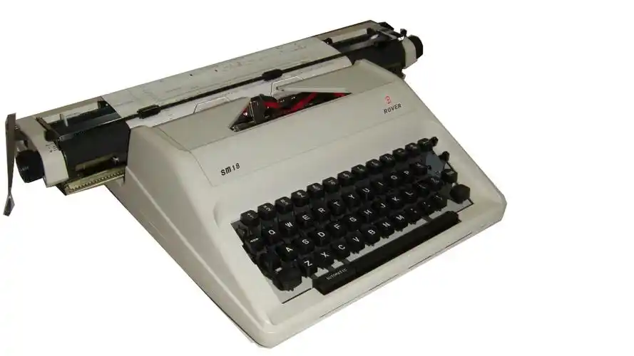 公司专业生产供应13英文打字机