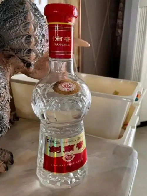 500以内,5款高性价比的"浓香型"白酒,纯粮酿造,款款经典